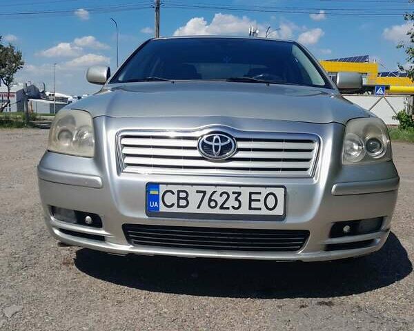 Бежевий Тойота Авенсіс, об'ємом двигуна 1.8 л та пробігом 280 тис. км за 4300 $, фото 1 на Automoto.ua