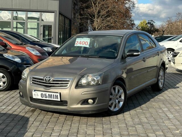 Бежевый Тойота Авенсис, объемом двигателя 2.2 л и пробегом 234 тыс. км за 6400 $, фото 1 на Automoto.ua