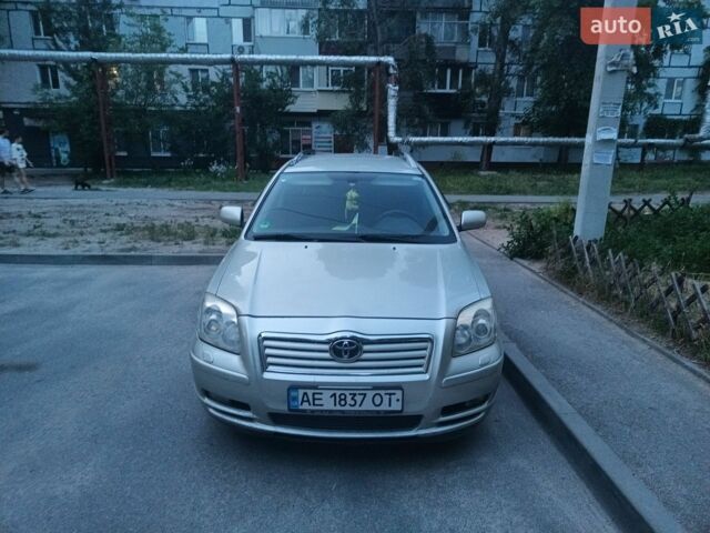 Бежевый Тойота Авенсис, объемом двигателя 1.8 л и пробегом 230 тыс. км за 6000 $, фото 1 на Automoto.ua
