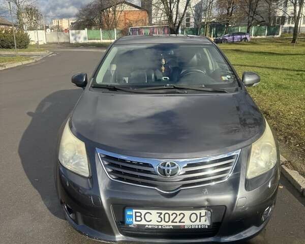 Черный Тойота Авенсис, объемом двигателя 2.2 л и пробегом 218 тыс. км за 9000 $, фото 1 на Automoto.ua