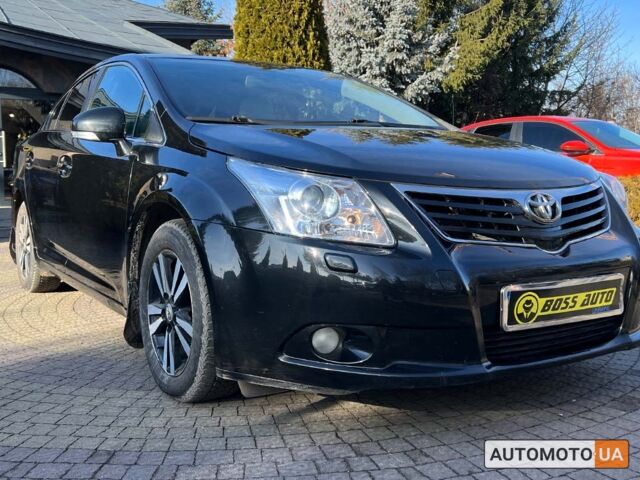 Черный Тойота Авенсис, объемом двигателя 2 л и пробегом 190 тыс. км за 8700 $, фото 1 на Automoto.ua