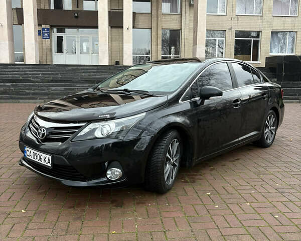 Чорний Тойота Авенсіс, об'ємом двигуна 2 л та пробігом 225 тис. км за 10650 $, фото 1 на Automoto.ua