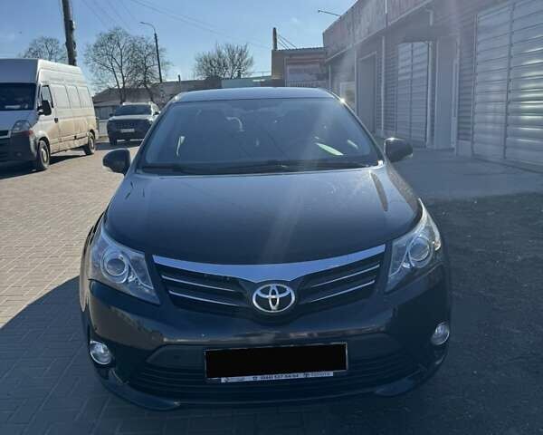 Чорний Тойота Авенсіс, об'ємом двигуна 2.2 л та пробігом 160 тис. км за 15000 $, фото 1 на Automoto.ua