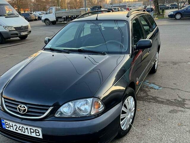 Чорний Тойота Авенсіс, об'ємом двигуна 2 л та пробігом 217 тис. км за 4000 $, фото 1 на Automoto.ua