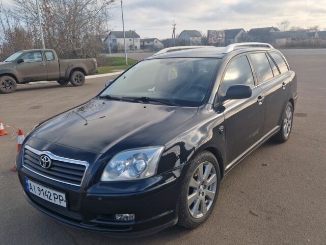Черный Тойота Авенсис, объемом двигателя 2 л и пробегом 405 тыс. км за 5300 $, фото 1 на Automoto.ua