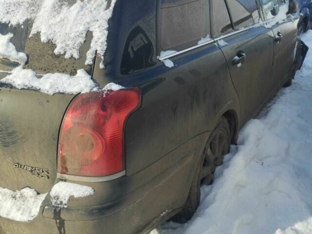 Черный Тойота Авенсис, объемом двигателя 2 л и пробегом 2 тыс. км за 930 $, фото 1 на Automoto.ua