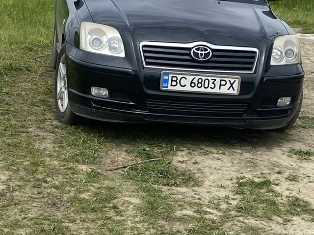 Черный Тойота Авенсис, объемом двигателя 1.8 л и пробегом 330 тыс. км за 4500 $, фото 1 на Automoto.ua