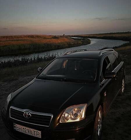 Чорний Тойота Авенсіс, об'ємом двигуна 2.2 л та пробігом 300 тис. км за 5500 $, фото 1 на Automoto.ua