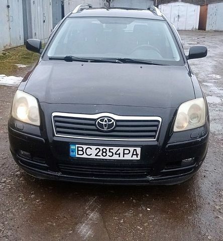 Черный Тойота Авенсис, объемом двигателя 2 л и пробегом 310 тыс. км за 4500 $, фото 1 на Automoto.ua