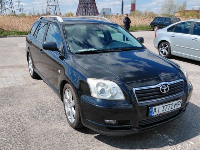 Черный Тойота Авенсис, объемом двигателя 2 л и пробегом 220 тыс. км за 6200 $, фото 1 на Automoto.ua