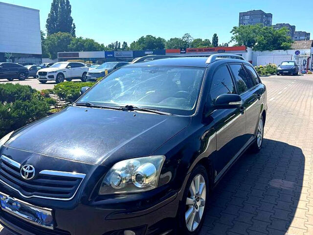 Черный Тойота Авенсис, объемом двигателя 2 л и пробегом 296 тыс. км за 6200 $, фото 1 на Automoto.ua