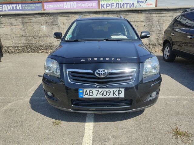 Черный Тойота Авенсис, объемом двигателя 1.8 л и пробегом 195 тыс. км за 7250 $, фото 1 на Automoto.ua