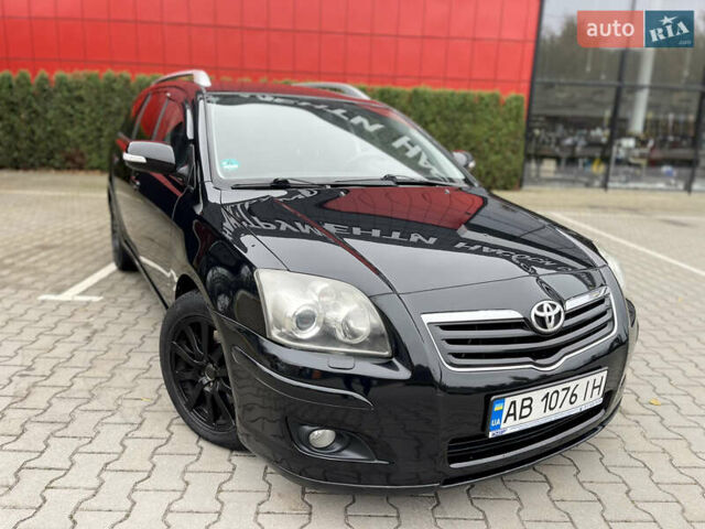 Черный Тойота Авенсис, объемом двигателя 2 л и пробегом 271 тыс. км за 6599 $, фото 1 на Automoto.ua