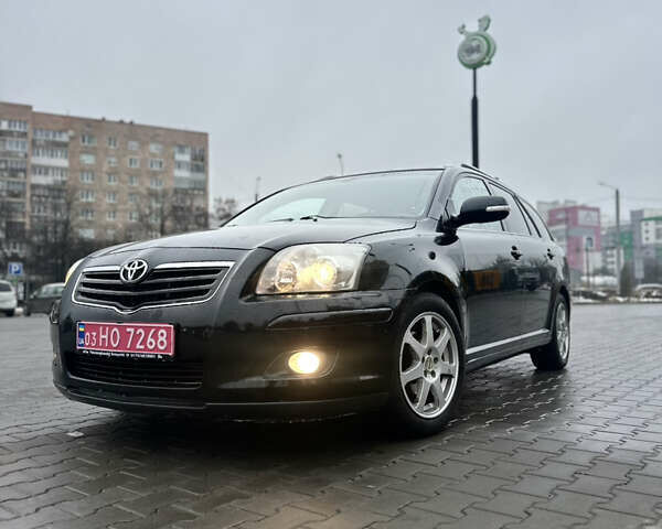 Чорний Тойота Авенсіс, об'ємом двигуна 1.8 л та пробігом 155 тис. км за 7350 $, фото 1 на Automoto.ua