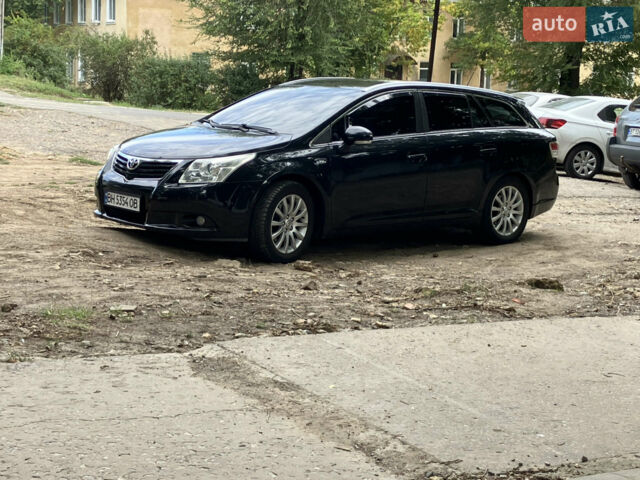 Черный Тойота Авенсис, объемом двигателя 2.2 л и пробегом 240 тыс. км за 9000 $, фото 1 на Automoto.ua