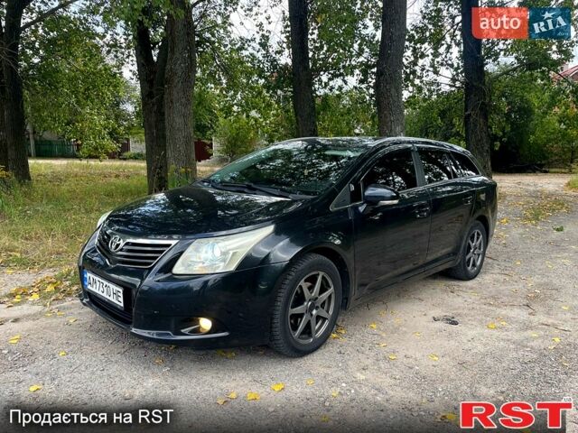 Черный Тойота Авенсис, объемом двигателя 2 л и пробегом 330 тыс. км за 8299 $, фото 1 на Automoto.ua