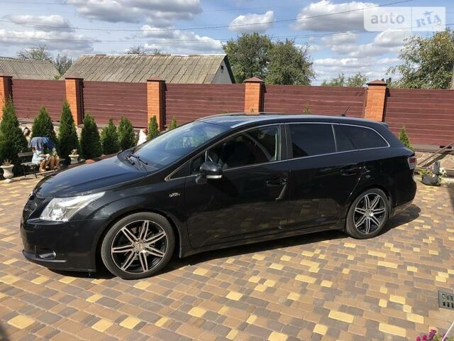 Чорний Тойота Авенсіс, об'ємом двигуна 2.2 л та пробігом 156 тис. км за 11999 $, фото 1 на Automoto.ua