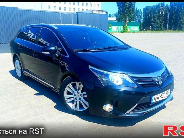 Черный Тойота Авенсис, объемом двигателя 1.8 л и пробегом 297 тыс. км за 10900 $, фото 1 на Automoto.ua