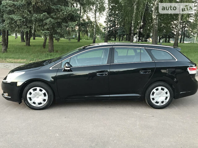 Черный Тойота Авенсис, объемом двигателя 2 л и пробегом 184 тыс. км за 9250 $, фото 1 на Automoto.ua