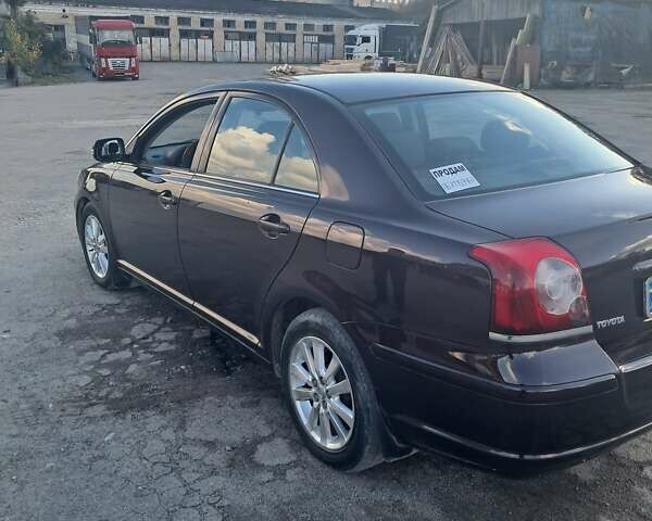 Червоний Тойота Авенсіс, об'ємом двигуна 1.79 л та пробігом 230 тис. км за 7300 $, фото 1 на Automoto.ua