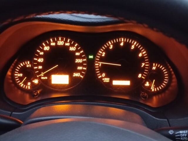 Красный Тойота Авенсис, объемом двигателя 0 л и пробегом 299 тыс. км за 6200 $, фото 1 на Automoto.ua