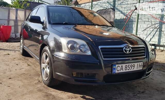 Тойота Авенсіс, об'ємом двигуна 2 л та пробігом 206 тис. км за 5300 $, фото 1 на Automoto.ua