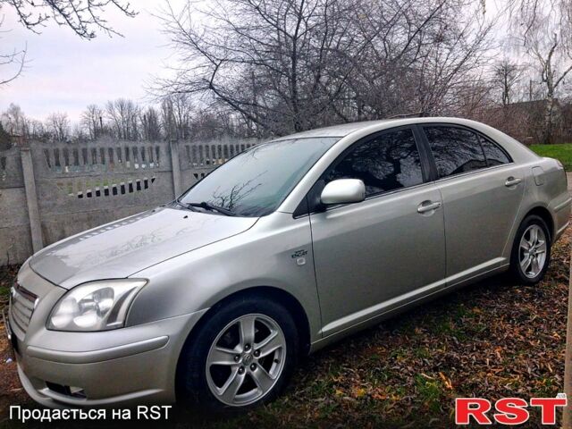 Тойота Авенсис, объемом двигателя 2.2 л и пробегом 330 тыс. км за 6150 $, фото 1 на Automoto.ua