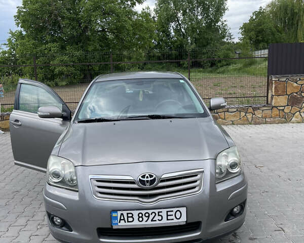 Тойота Авенсіс, об'ємом двигуна 1.79 л та пробігом 330 тис. км за 5700 $, фото 1 на Automoto.ua