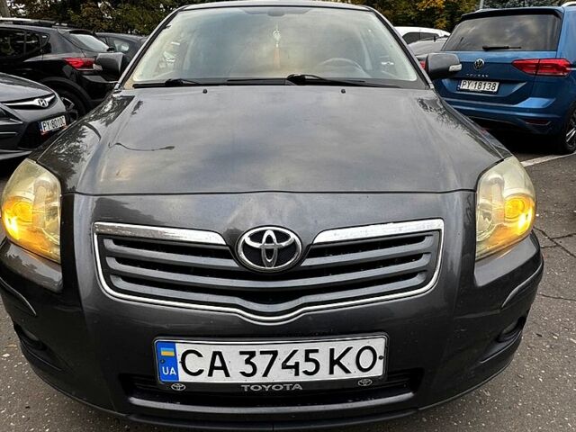 Тойота Авенсис, объемом двигателя 2 л и пробегом 260 тыс. км за 6900 $, фото 1 на Automoto.ua