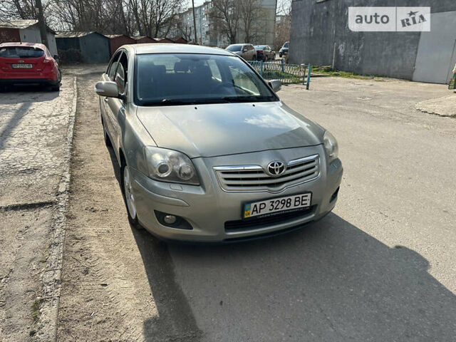 Тойота Авенсіс, об'ємом двигуна 2 л та пробігом 112 тис. км за 7500 $, фото 1 на Automoto.ua