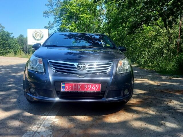 Тойота Авенсис, объемом двигателя 1.8 л и пробегом 170 тыс. км за 8800 $, фото 1 на Automoto.ua