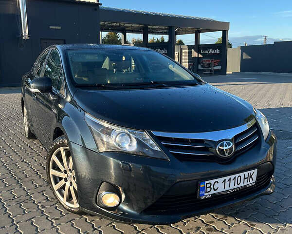 Тойота Авенсис, объемом двигателя 2.2 л и пробегом 300 тыс. км за 11500 $, фото 1 на Automoto.ua