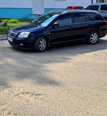 Тойота Авенсис, объемом двигателя 20 л и пробегом 255 тыс. км за 5500 $, фото 1 на Automoto.ua