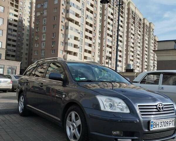 Тойота Авенсис, объемом двигателя 2.2 л и пробегом 268 тыс. км за 6500 $, фото 1 на Automoto.ua