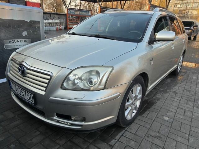 Тойота Авенсис, объемом двигателя 2.2 л и пробегом 300 тыс. км за 2900 $, фото 1 на Automoto.ua