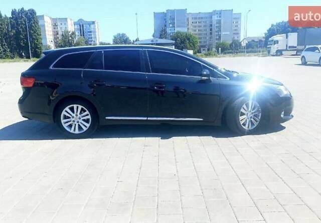 Тойота Авенсис, объемом двигателя 2.2 л и пробегом 297 тыс. км за 10900 $, фото 1 на Automoto.ua