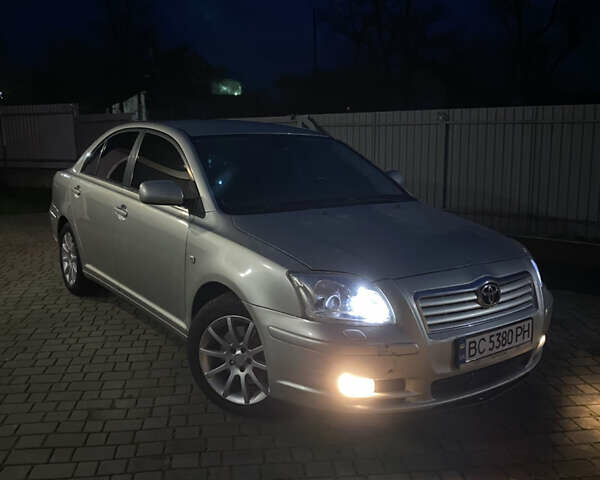 Сірий Тойота Авенсіс, об'ємом двигуна 2 л та пробігом 287 тис. км за 4800 $, фото 1 на Automoto.ua