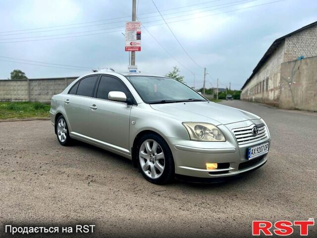 Серый Тойота Авенсис, объемом двигателя 2.4 л и пробегом 230 тыс. км за 5900 $, фото 1 на Automoto.ua