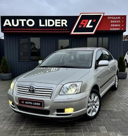 Сірий Тойота Авенсіс, об'ємом двигуна 2.2 л та пробігом 219 тис. км за 6600 $, фото 1 на Automoto.ua