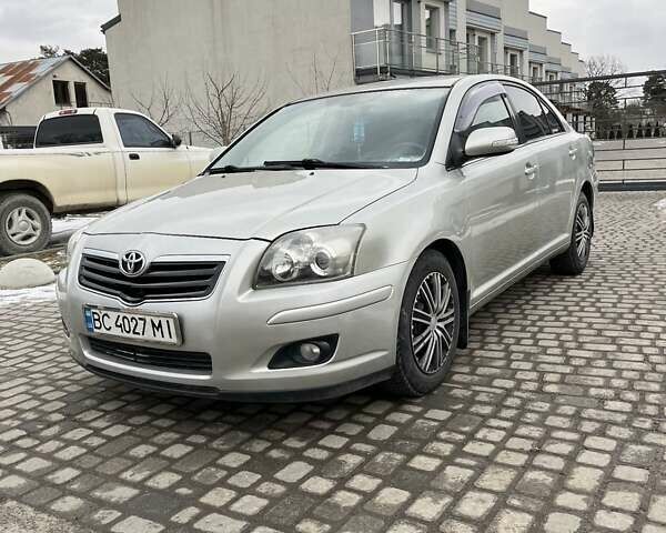 Сірий Тойота Авенсіс, об'ємом двигуна 1.8 л та пробігом 302 тис. км за 5300 $, фото 1 на Automoto.ua