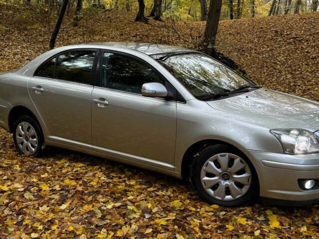 Серый Тойота Авенсис, объемом двигателя 1.8 л и пробегом 192 тыс. км за 8500 $, фото 1 на Automoto.ua