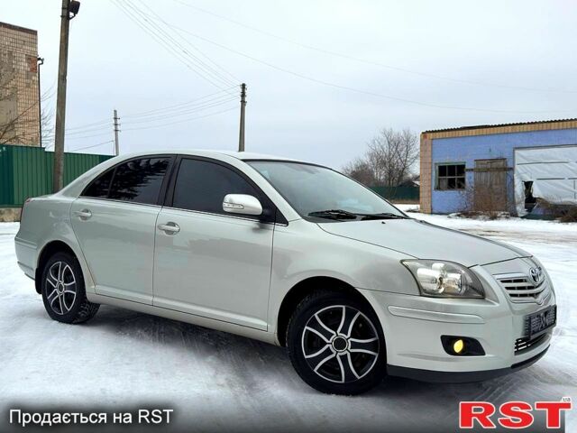 Серый Тойота Авенсис, объемом двигателя 1.8 л и пробегом 190 тыс. км за 6900 $, фото 1 на Automoto.ua