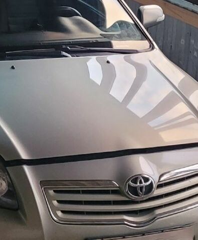 Серый Тойота Авенсис, объемом двигателя 0 л и пробегом 205 тыс. км за 7100 $, фото 1 на Automoto.ua