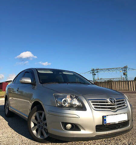 Тойота Авенсіс 2008 у Вараш (Кузнецовськ) на Automoto.ua Сірий Тойота Авенсіс, об'ємом двигуна 2 л та пробігом 178 тис. км за 7999 $, фото 1 на Automoto.ua