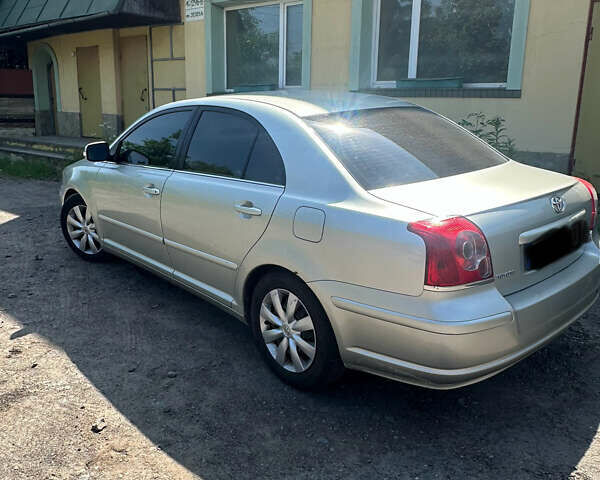 Серый Тойота Авенсис, объемом двигателя 1.79 л и пробегом 256 тыс. км за 7300 $, фото 1 на Automoto.ua