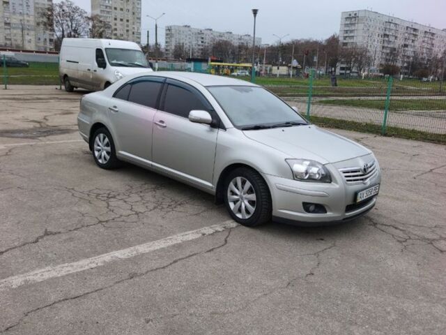 Серый Тойота Авенсис, объемом двигателя 1.8 л и пробегом 372 тыс. км за 5397 $, фото 1 на Automoto.ua