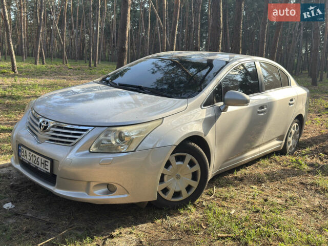 Серый Тойота Авенсис, объемом двигателя 1.6 л и пробегом 281 тыс. км за 7999 $, фото 1 на Automoto.ua