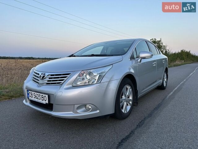 Сірий Тойота Авенсіс, об'ємом двигуна 1.79 л та пробігом 173 тис. км за 10000 $, фото 1 на Automoto.ua