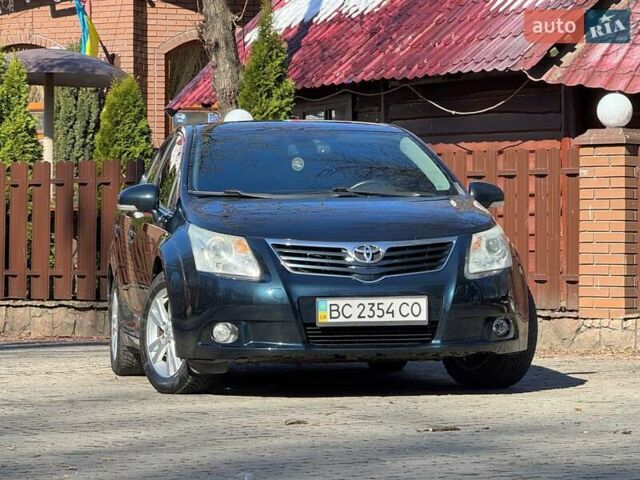 Сірий Тойота Авенсіс, об'ємом двигуна 1.8 л та пробігом 197 тис. км за 8999 $, фото 1 на Automoto.ua