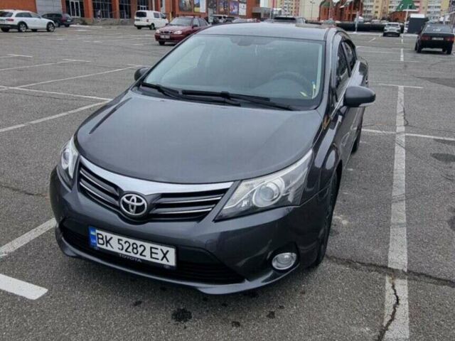 Сірий Тойота Авенсіс, об'ємом двигуна 1.8 л та пробігом 225 тис. км за 10000 $, фото 1 на Automoto.ua